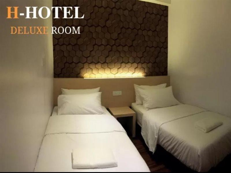H Hotel Segamat Luaran gambar
